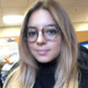 Meet your Posher, Alexandra